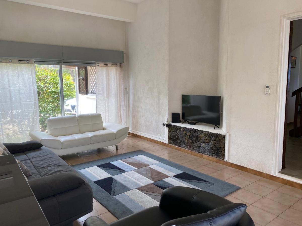 Villa & Bungalow 'Coco Des Sables' Les Pieds Dans L'Eau Ла Салин ла Ба Екстериор снимка