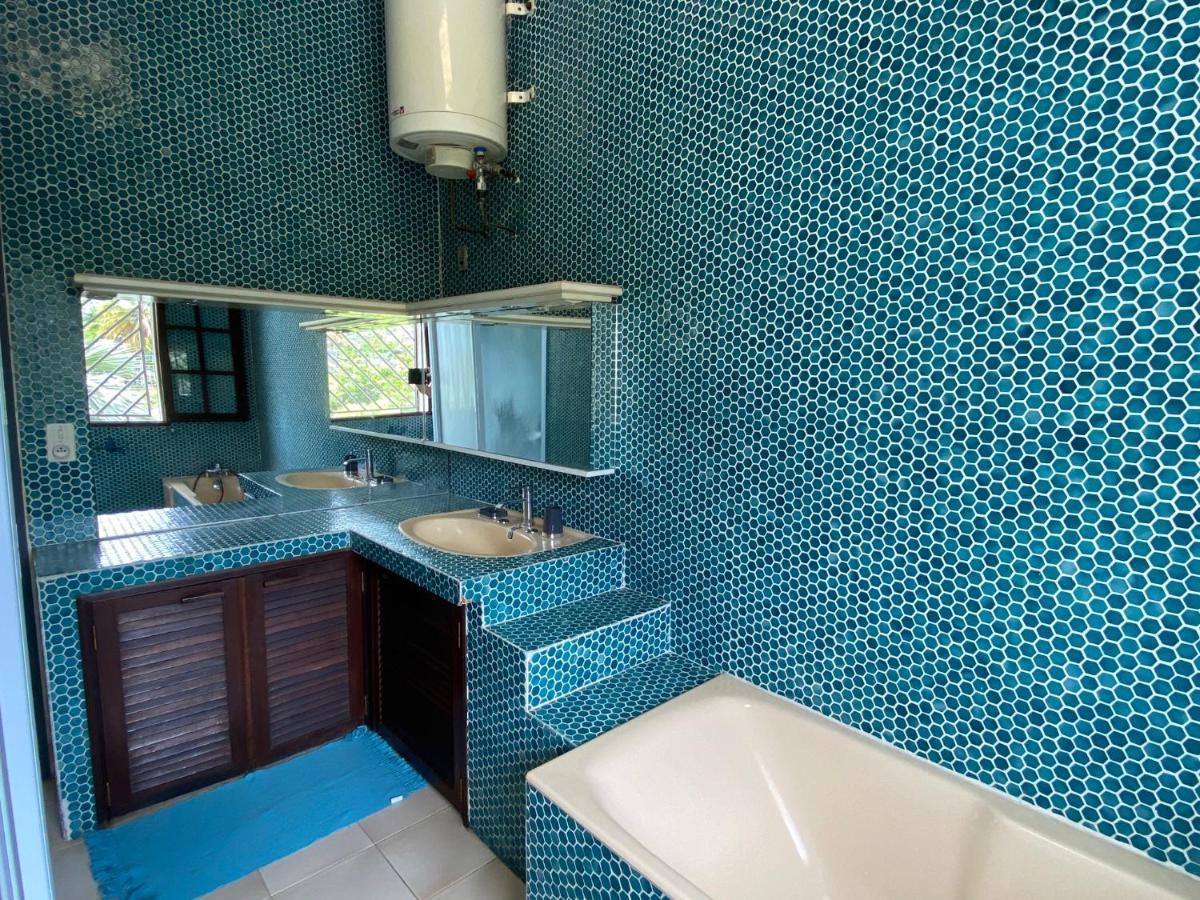 Villa & Bungalow 'Coco Des Sables' Les Pieds Dans L'Eau Ла Салин ла Ба Екстериор снимка